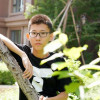 李东伟